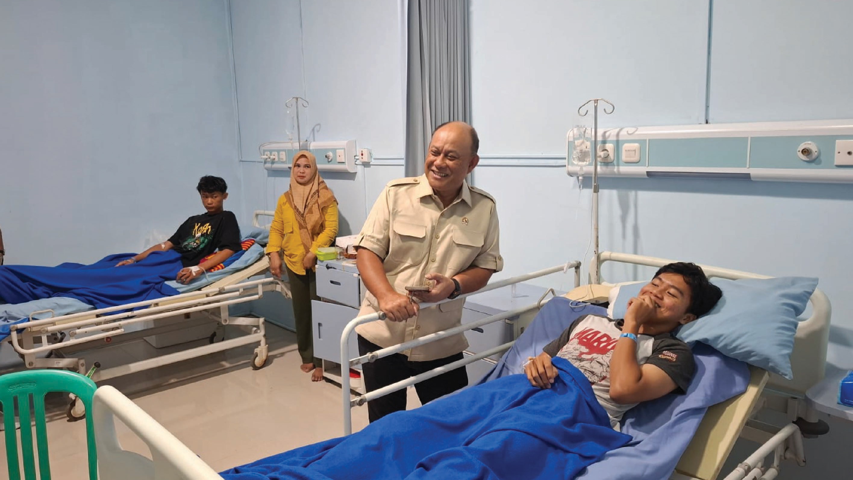 Kepala BGN Pasaman Kunjungi Siswa Cianjur: Tegaskan Komitmen Perbaikan, Perlindungan Anak, dan Gizi untuk Kecerdasan Bangsa