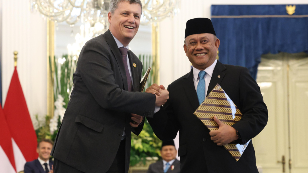 Dukung Program MBG, BGN Pasaman dan Danone Teken MoU
